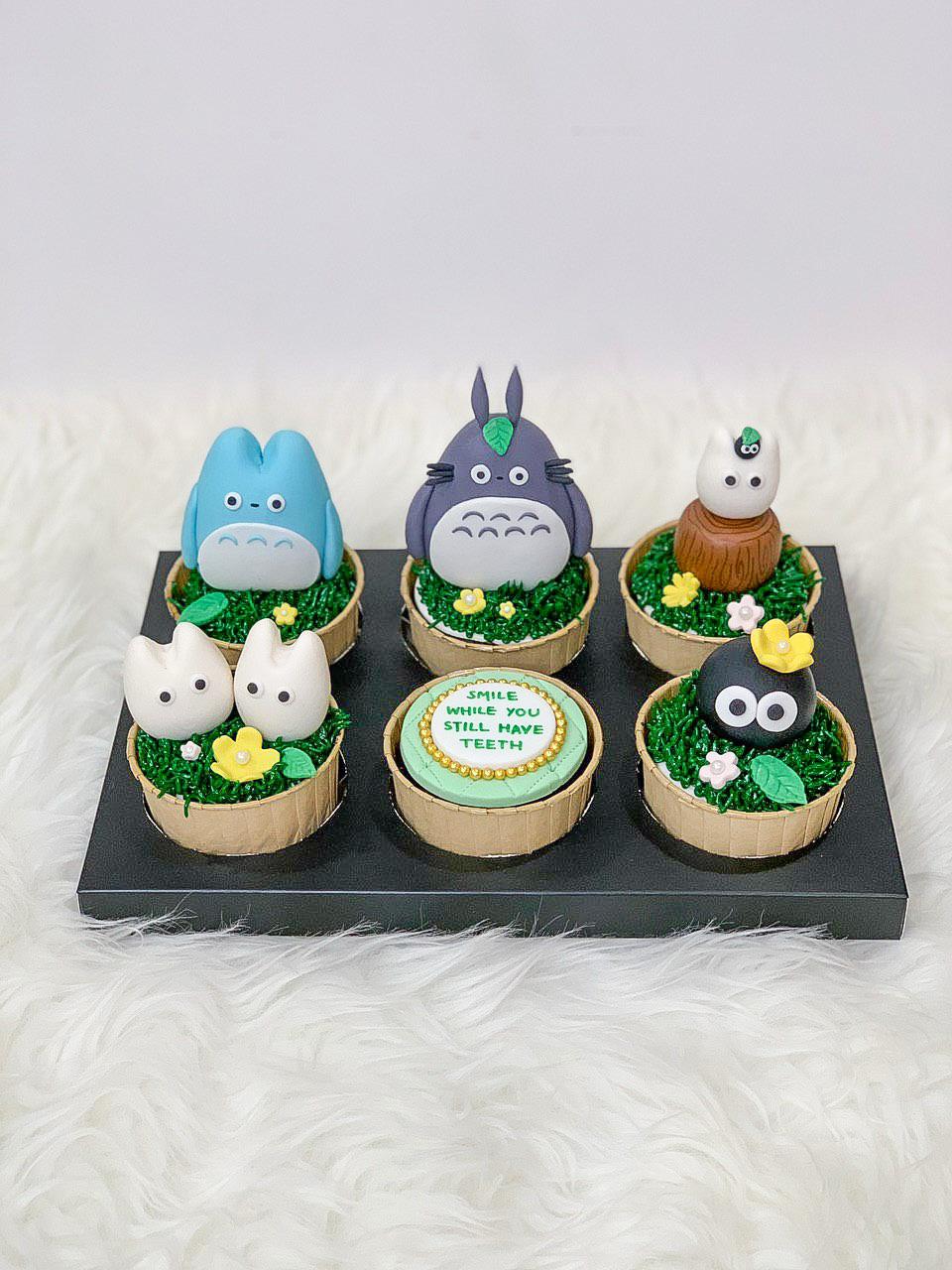 Totoro Cupcakes