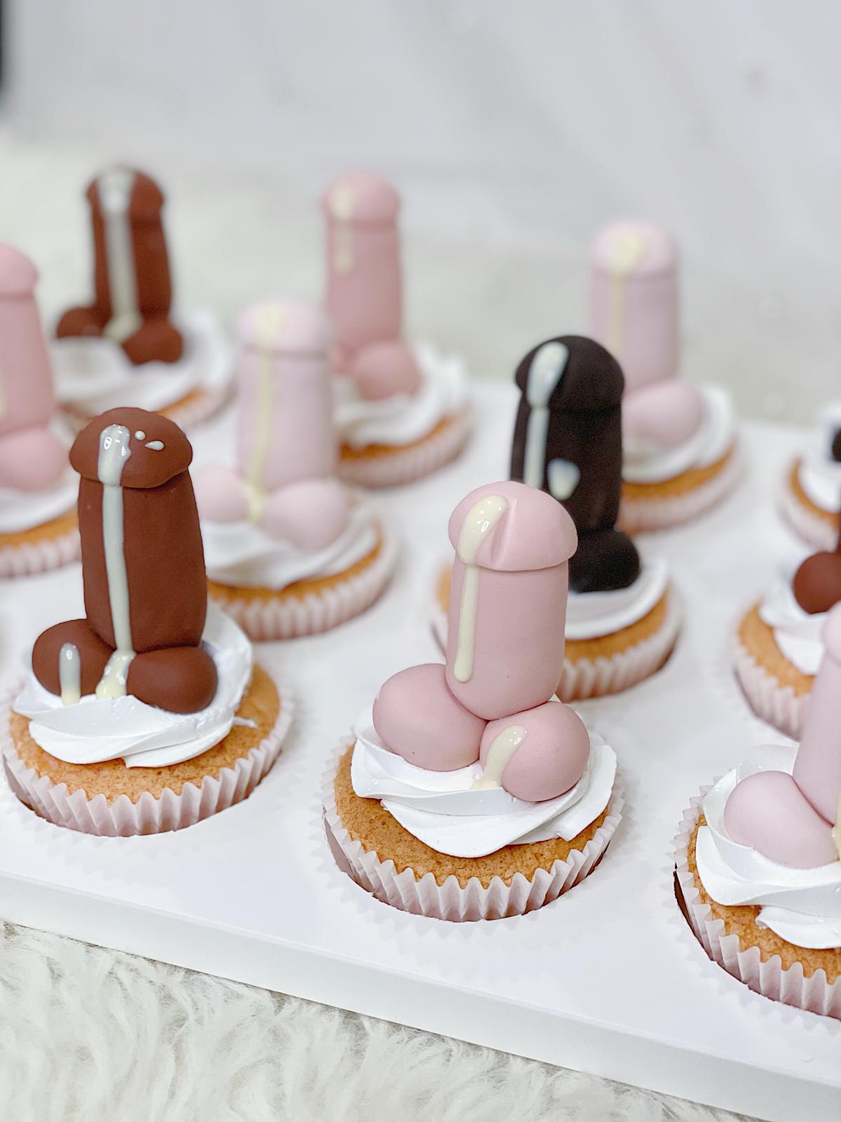 C*cktail Hour Cupcakes