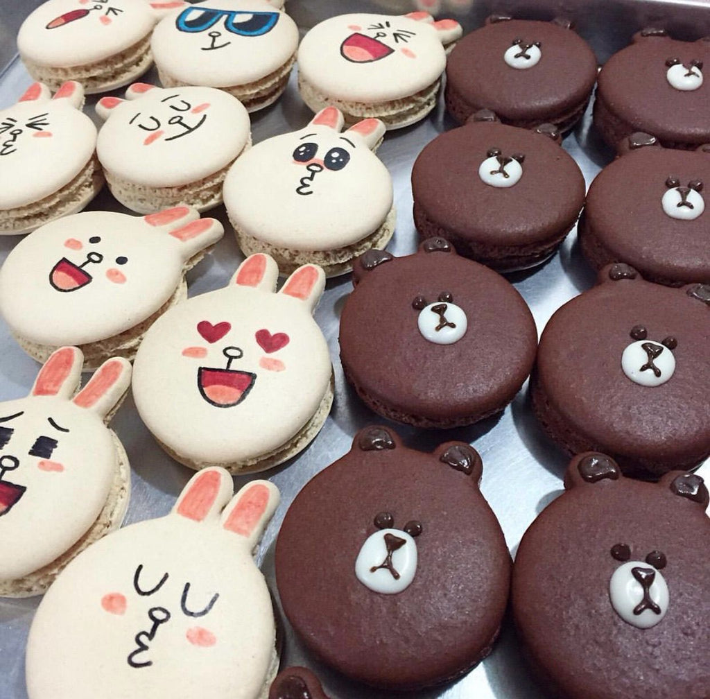 LINE Macarons