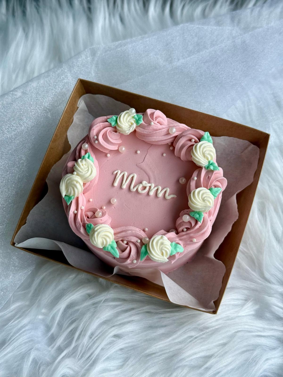 Rosie (4" Bento Cake)