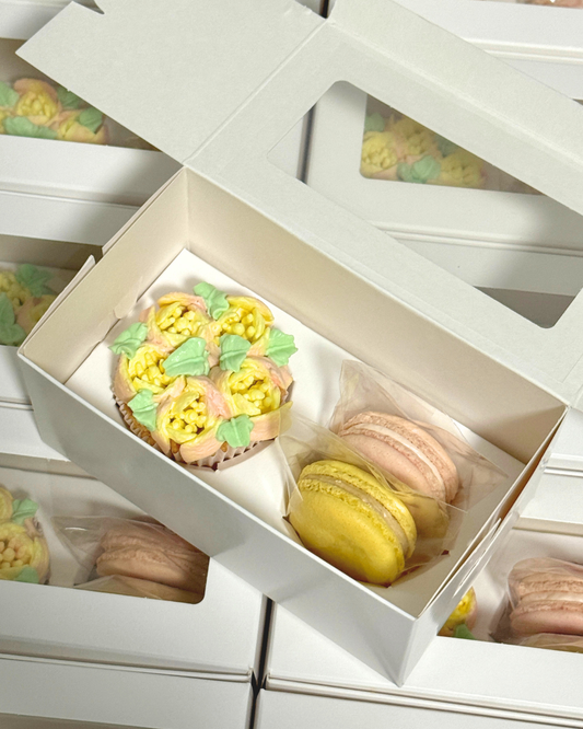 Floral Cupcake & Macarons Gift Set